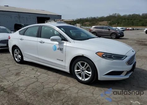 2018 Ford Fusion Se Hybrid z USA, uszkodzony, nr VIN 3FA6P0LU6JR129873